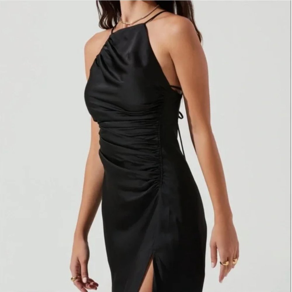 ASTR The Label Halter Satin Midi Dress Black L